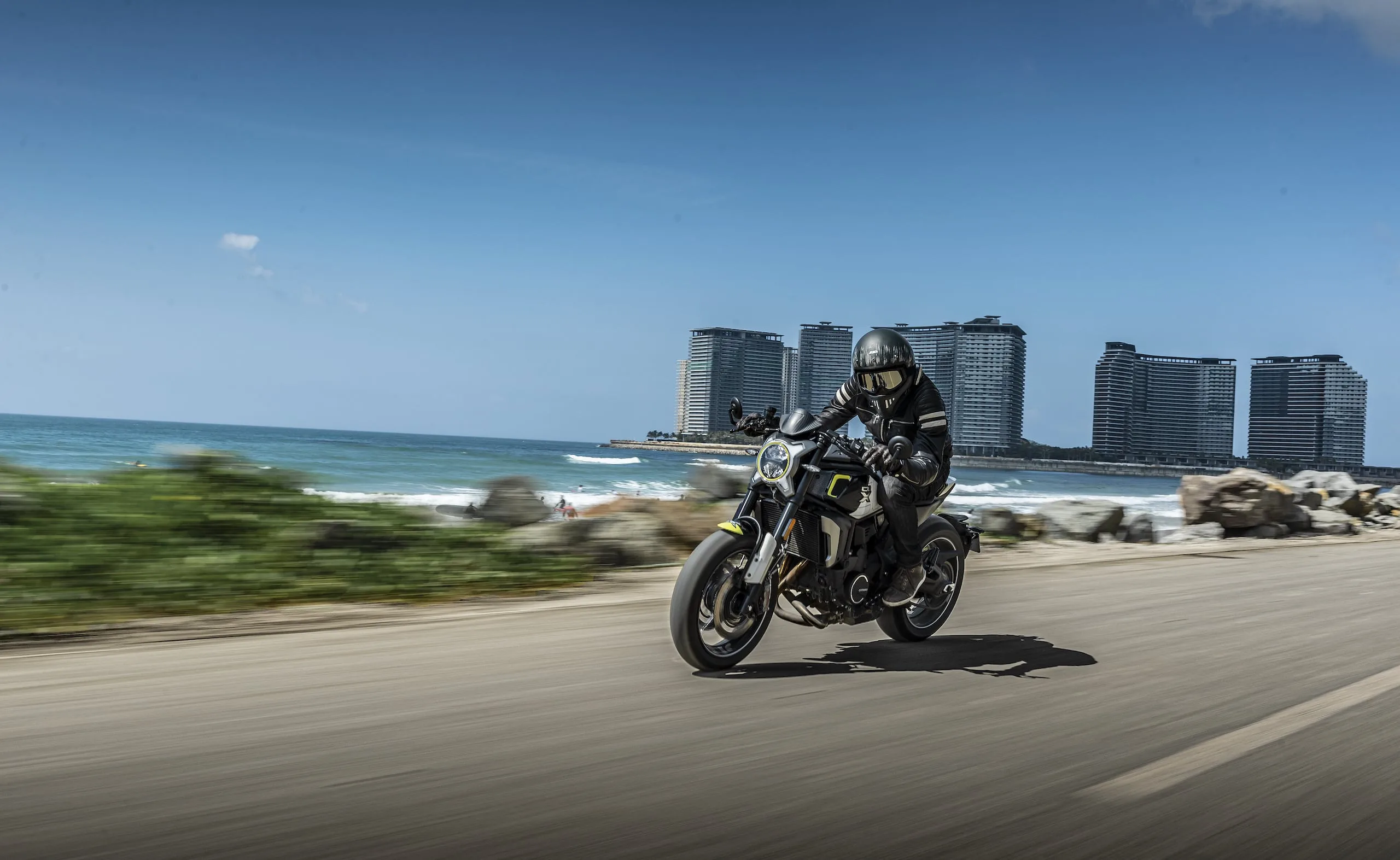- AutoBike