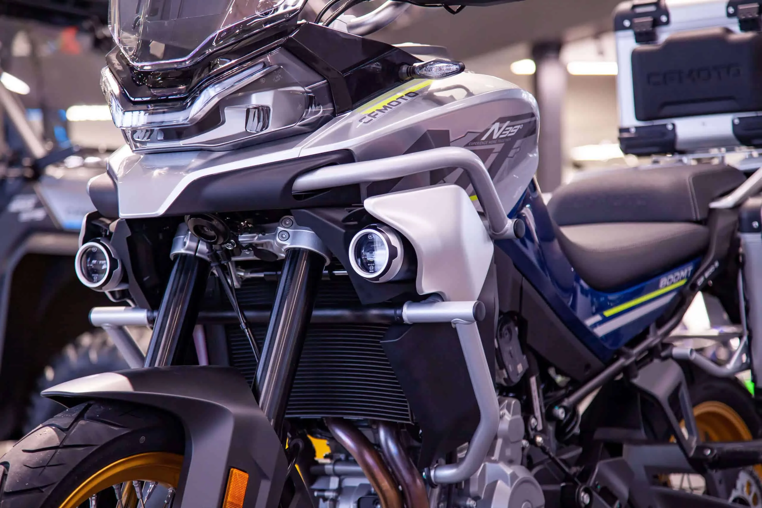 Moottoripyora-800MT-Touring-CFMOTO-5670 (1) - AutoBike - AutoBike