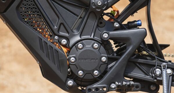 Rieju_e-tango_sähkömoottori_autobike - AutoBike