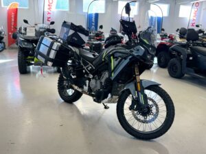 CFMoto 450MT ** TAKUUNALAINEN / VARUSTELTU / UUDENVEROINEN **