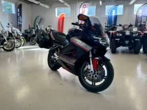 Aprilia RST 1000 Futura ** Siisti / Hyvät Renkaat **