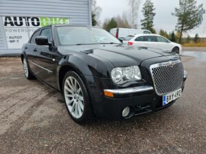 Chrysler 300C 3.0 V6 CRD // SRT PAKETTI // HYVÄT VARUSTEET
