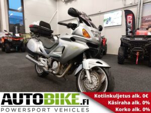 Honda NT 650V Deauville ** kahvanlämmittimet / 12V ulosotto / 3 x laukut **