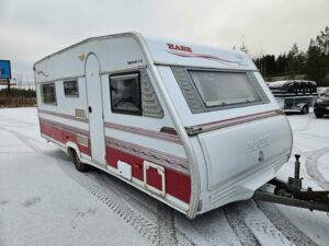 Kabe Smaragd GLE KS 45-434 // ALDE // PARIVUODE // ISTUINRYHMÄ // WC