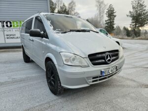 Mercedes-Benz Vito 116CDI 4MATIC // HYVÄT RENKAAT // PA LÄMMITIN // VETOKOUKKU // VAKIONOPEUDENSÄÄDIN