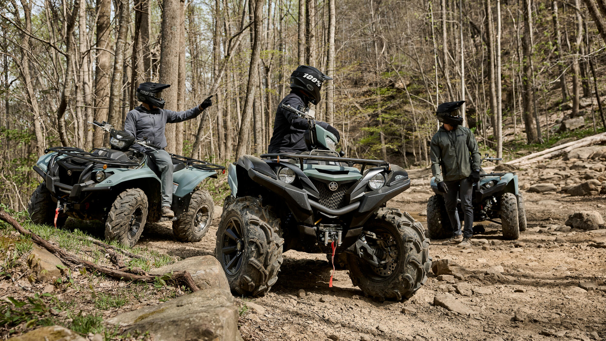 2026-Yamaha-YFM700FWAD-X-EU-Moss_Grey___Tactical_Black-Static-001-03 - AutoBike - AutoBike