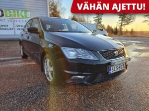 Seat Toledo 1.2 TSI // LOHKOLÄMMITIN+SISÄPISTOKE // VAKIONOPEUDENSÄÄDIN // 2 X RENKAAT JA VANTEET // LISÄVALO // HUOLTOKIRJA