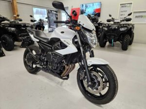 Yamaha XJ6-N SIISTI // HYVÄT RENKAAT // HYVÄT KULUTUSOSAT