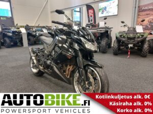 Kawasaki Z 1000 ** SÄÄDETTÄVÄT JARRU- JA KYTKINKAHVA // TUPLA ÄÄNENVAIMENTIMET // MATKUSTAJAN JALKATAPIT **
