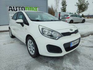Kia Rio 1.2 LX // Ilmastointi // 2 x Vanteet ja renkaat // Huoltokirja