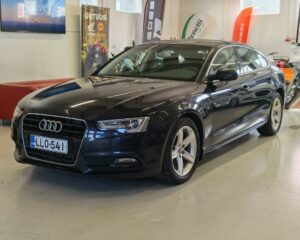Audi A5 1,8 TFSI 125 kW Sportback // 2XRENKAAT // LOHKOLÄMMITIN DEFA SISÄTILAN LÄMMITTIMELLÄ