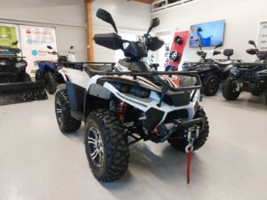 Keeway GTS 520 EFI // Vähän ajettu // Neliveto // Vinssi