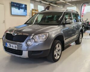 Skoda Yeti 1.4 TSI AMBITION // 2 x RENKAAT // VAKIONOPEUDENSÄÄDIN // JAKOKETJU VAIHDETTU // KÄSIRAHA JA KORKO ALK. 0%
