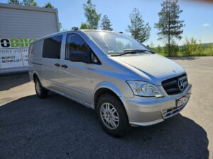 Mercedes-Benz Vito 116CDI 4MATIC // HYVÄT RENKAAT // PA LÄMMITIN // VETOKOUKKU // VAKIONOPEUDENSÄÄDIN