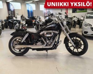 HARLEY-DAVIDSON DYNA SWITCHBACK FLD Switchback